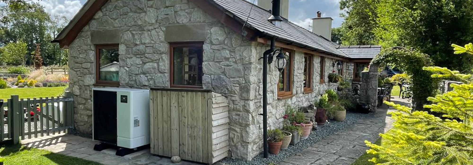 Heat Pump Installer Cheshire 1 Aspect Ratio 2000 700 Aspect Ratio 2000 700